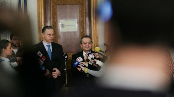 psd pc si pd l impart 21 de posturi guvern mare pentru micul boc