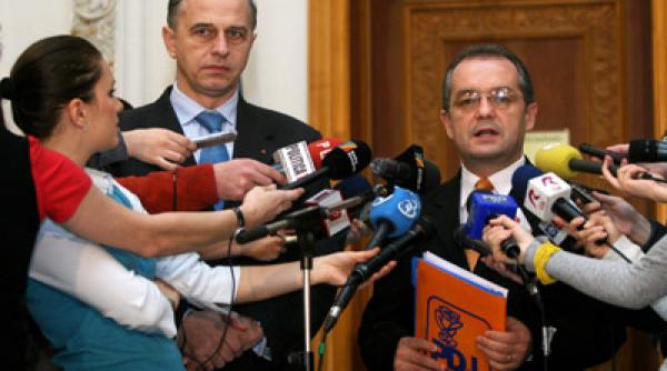 lista ministrilor din cabinetul emil boc