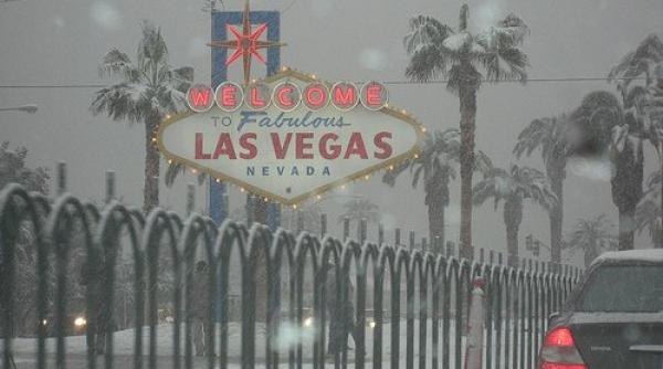 las vegas orasul jocurilor de noroc acoperit de ninsoare