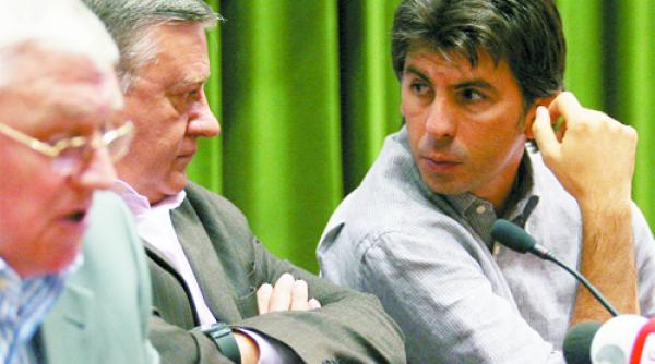 steaua valiza din nou la comisii