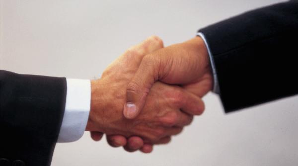 schimb de stafeta intre ministri criza proteste si taxe marite mostenirea cabinetului boc