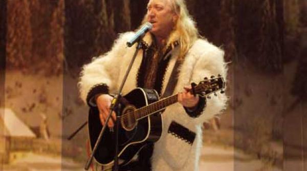 icirc n copilarie hrusca isi colinda vecinii