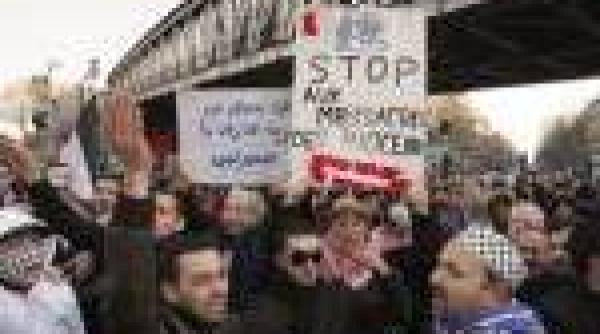 demonstratii anti razboi in capitalele europene