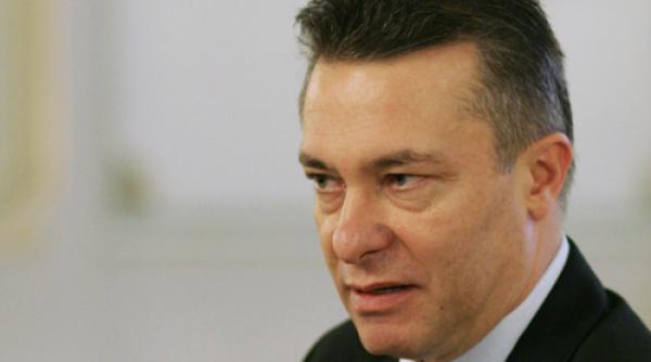 solicitare icirc ntalnire intre diaconescu si stratan