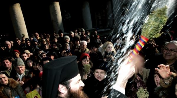 botezul domnului se deschide cerul si animalele vorbesc