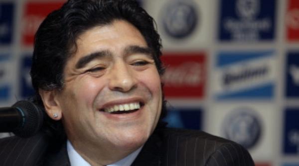 maradona da alarma de incendiu la manchester
