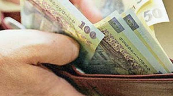 a gasit un portofel cu 8 000 de euro si l a restituit proprietarului