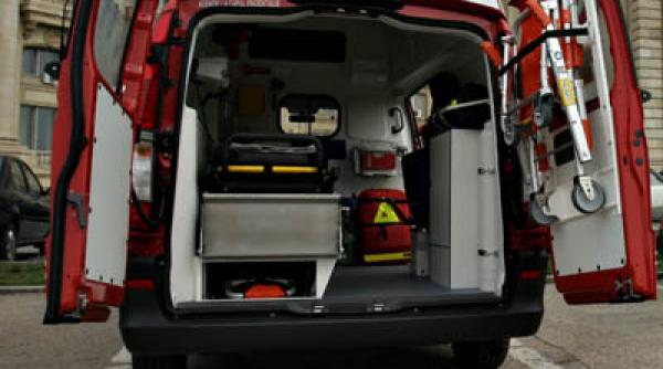 accident de munca in capitala un muncitor a murit si doi au fost raniti dupa ce un mal s a surpat peste ei