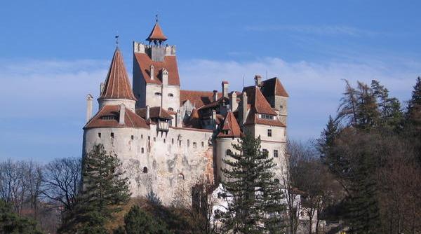 cnn castelul bran in topul celor mai frumoase zece castele din lume