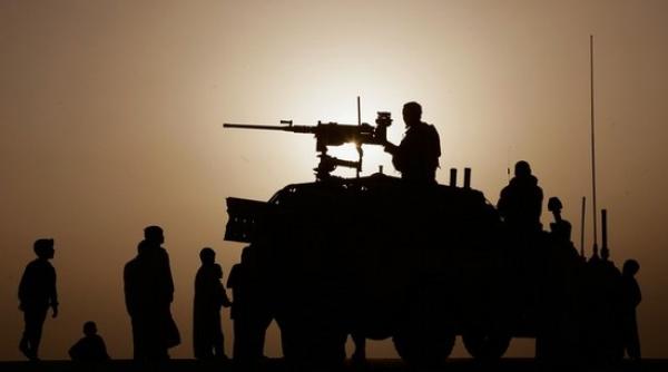 industria de armament e pe val in ciuda crizei mondiale