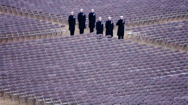 icirc nvestirea mult asteptatului