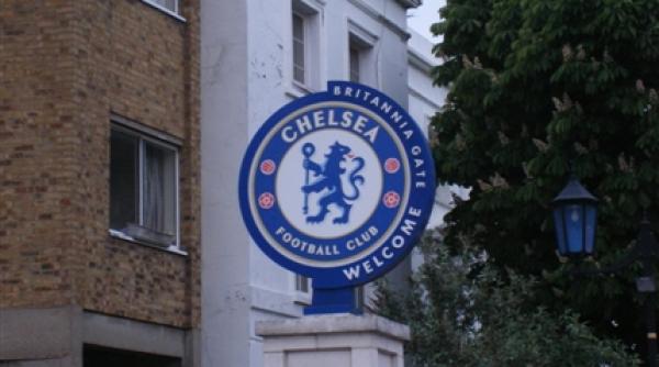 abravovici scoate chelsea la mezat