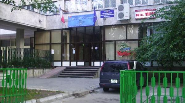 un elev de la colegiul viilor atacat de cinci indivizi