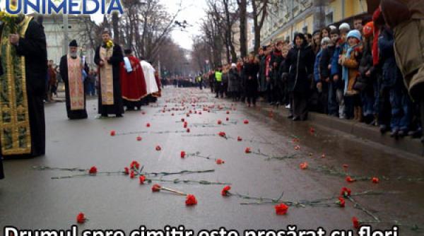 grigore vieru a fost condus de mii de oameni pe ultimul drum