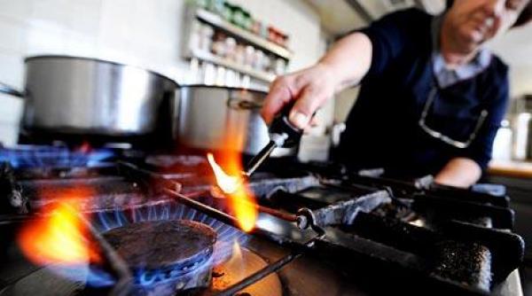 oficialii de la chisinau au o dilema cui platesc gazele rusiei sau ucrainei