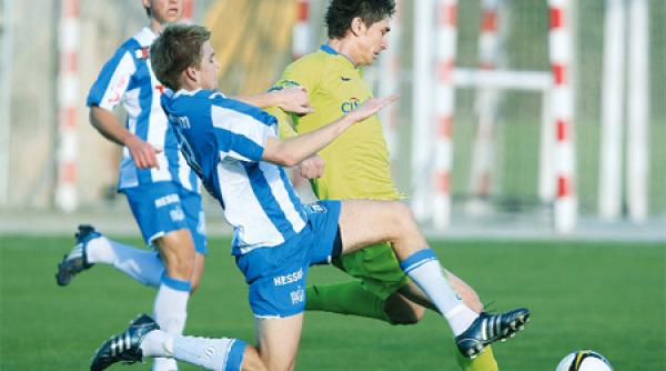 steaua se despart si de goian