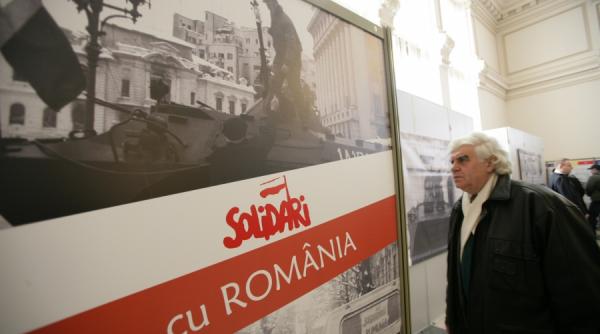 icirc nceputul polonez al caderii comunismului estic polonia nu a uitat