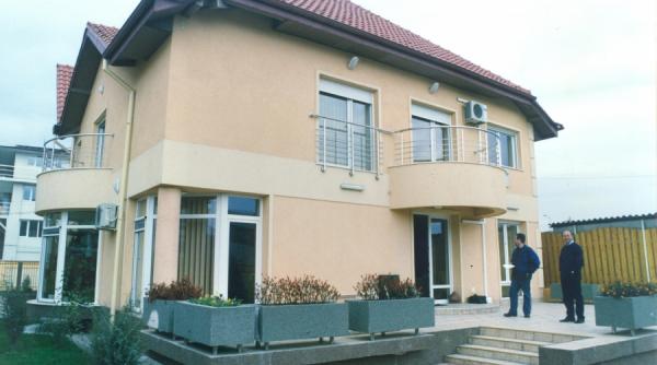 de ce s a inchis dosarul basescu