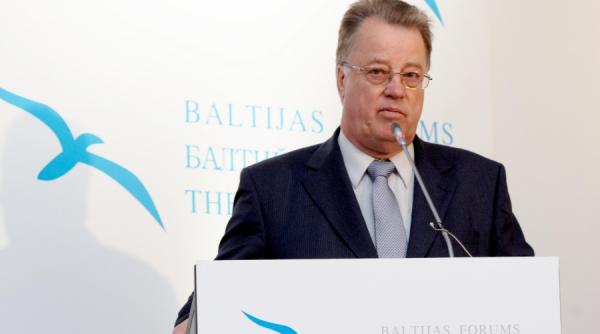 letonia fostul presedinte guntis ulmanis cere sa i se reduca pensia