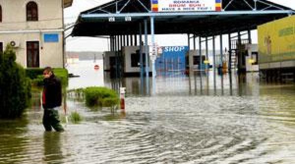 bulgarii ameninta sa blocheze granita cu romania