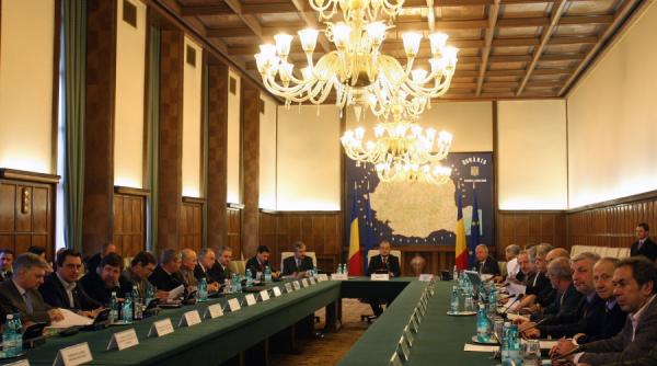 pacea cu sindicatele cabinetul taie sporurile numai pe hartie