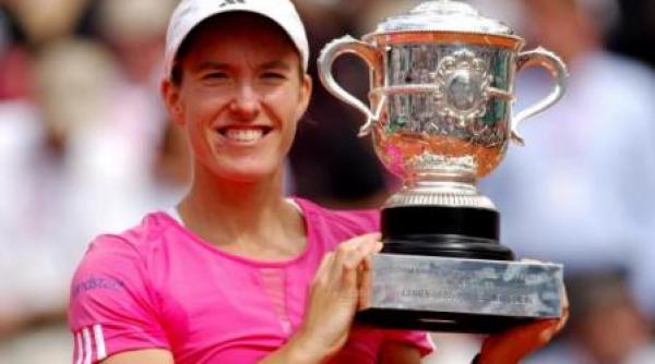 justine henin revine pe terenul de tenis