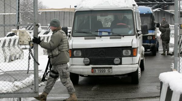 ordin de la moscova sua isi inchid baza din kirgistan