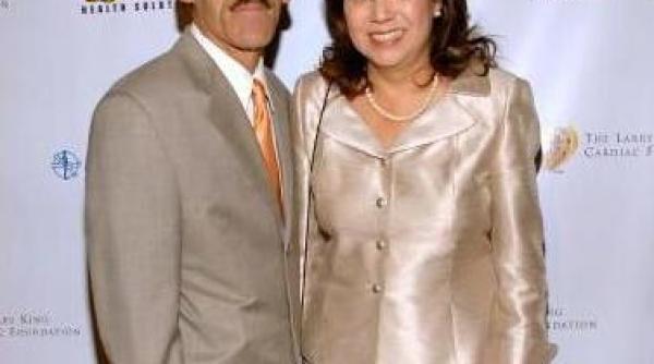 scandal la casa alba familia secretarului muncii nu si a platit impozitele