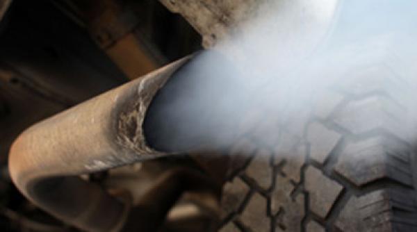 taxa de poluare pentru o dacie veche de 2 3 ani este 350 euro