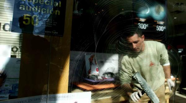 directiva aprobata frana la angajarea ilegalilor