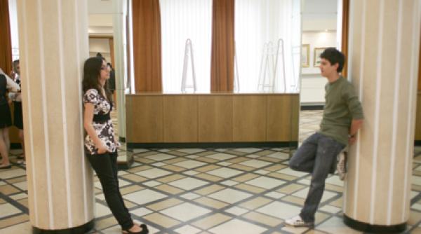 hunedoara elevii plictisiti de profi