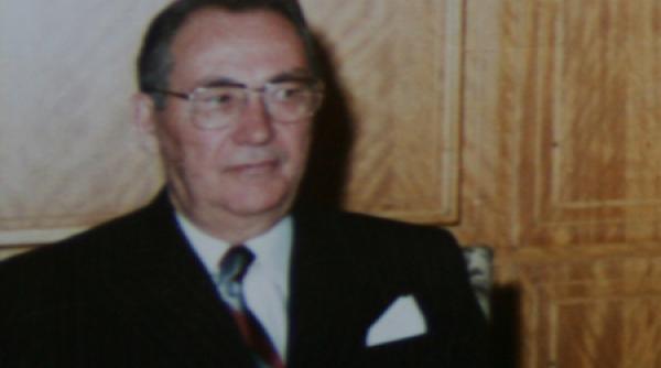 a murit manea manescu