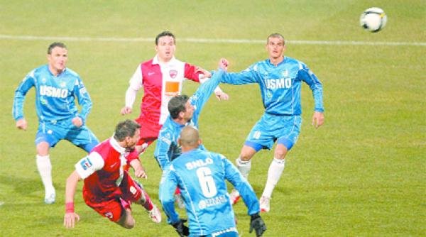 dinamo pandurii 3 0 dupa razboi doar apatie