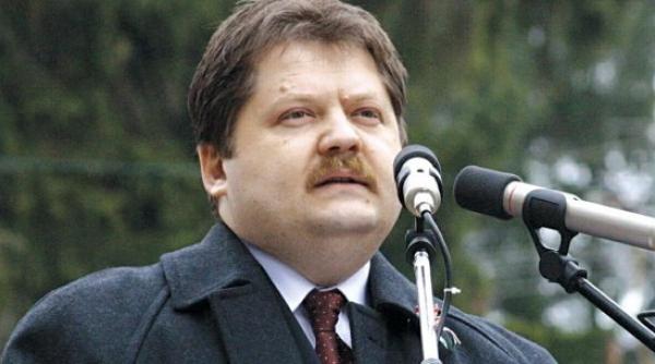 szasz jeno tokes ar trebui sa preia conducerea udmr