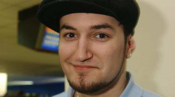 smileyx4 show un zambaret la palat