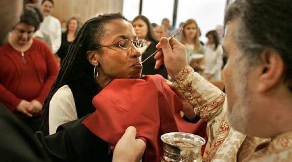 sua comunitatea crestinilor a scazut dramatic