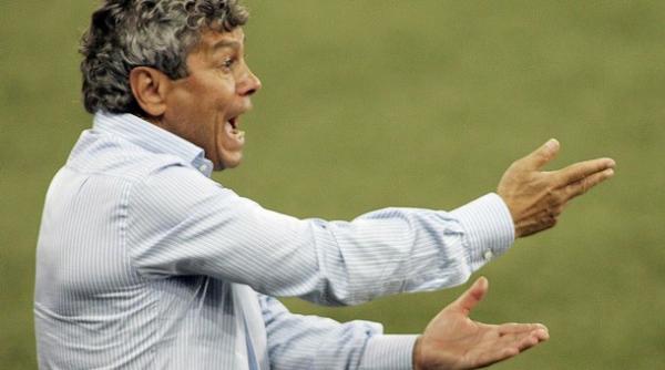 mircea lucescu sunt foarte suparat pe rat echipa juca bine si el a facut penalty