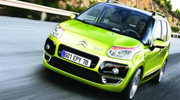 cu tanculetul la asalt