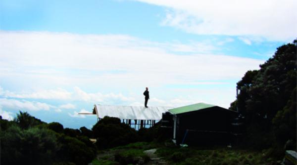 fericirea de a fi aproape de nemarginire