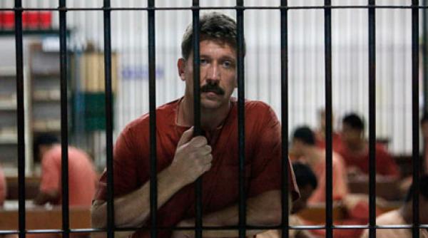 viktor bout neaga ca ar fi furnizat arme talibanilor si retelei al qaida