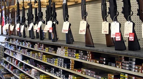 vanzarile de arme infloresc in sua