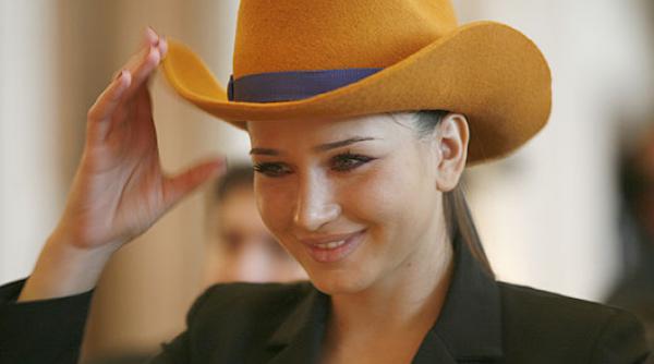 elena basescu demisioneaza din pdl si candideaza ca independent la pe