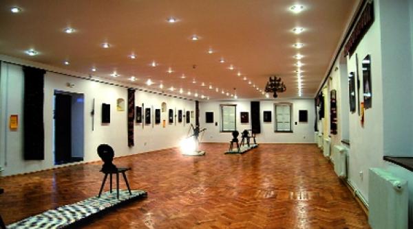 sa ne cunoastem mesterii populari