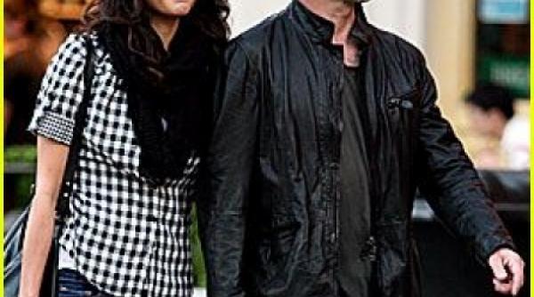 bruce willis s a castorit cu emma heming