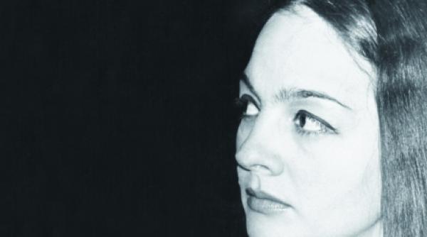 impletiti intru poezie