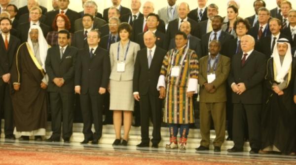 cu varfuri pe varfuri contra crimei organizate