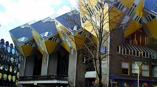 topul celor mai ciudate case europene