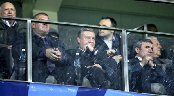 hagi va prelua nationala