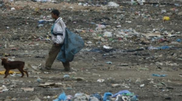 se inchid gropile de gunoi