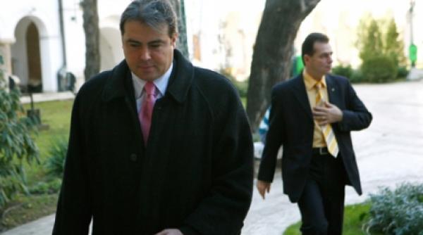 abandonuri si schimbari pe liste